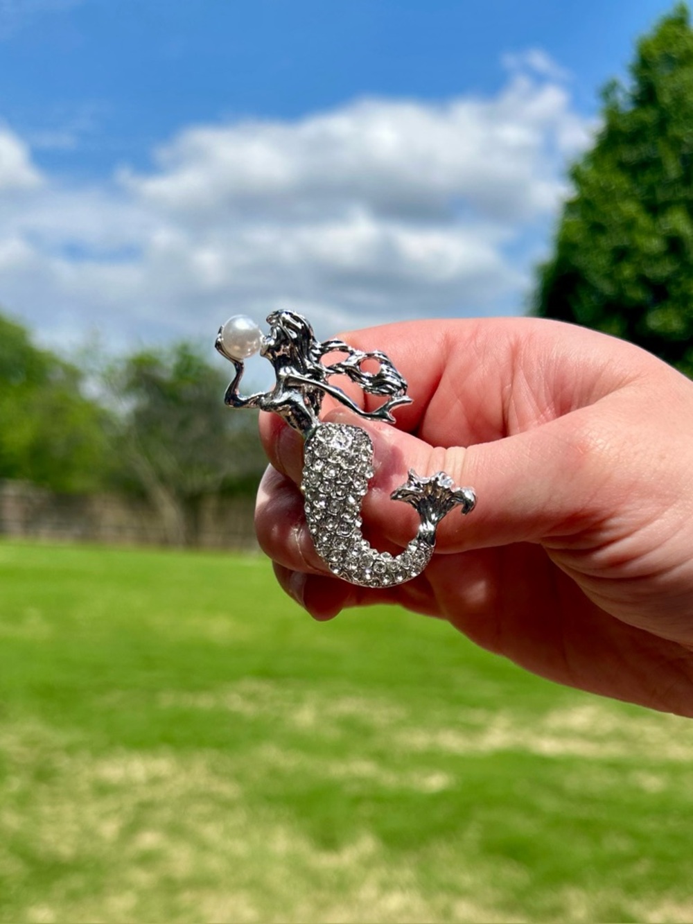 Silver Mermaid Crystal Pin Brooch with Pearl Accent EUC Mermaidcore